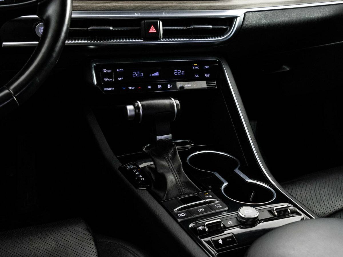 Kia K5 2020 года с пробегом. Фото: #15