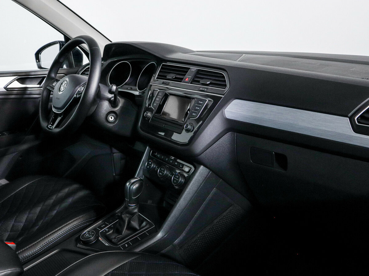 Volkswagen Tiguan 2017 года с пробегом. Фото: #8