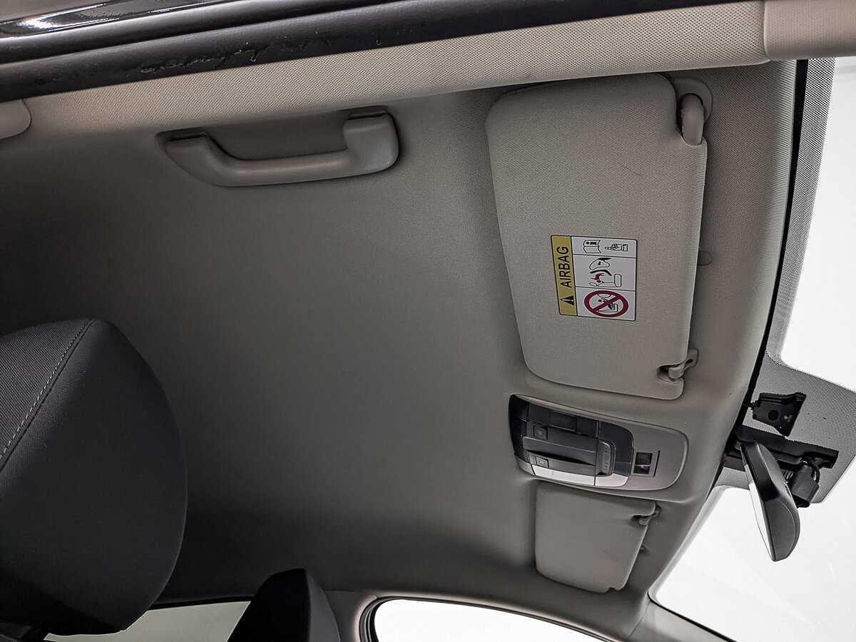 Kia K5 2021 года с пробегом. Фото: #20