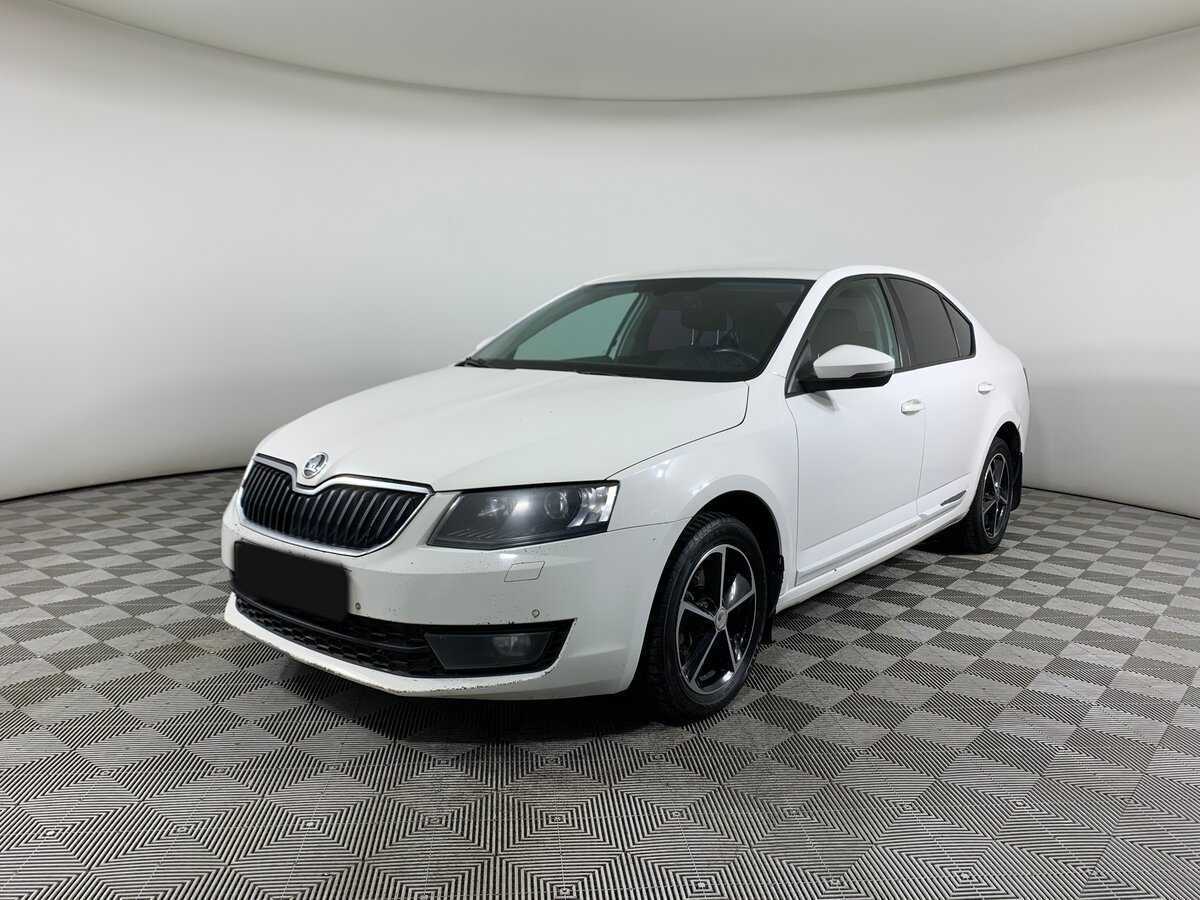 Skoda Octavia 2015 года с пробегом. Посмотреть фото