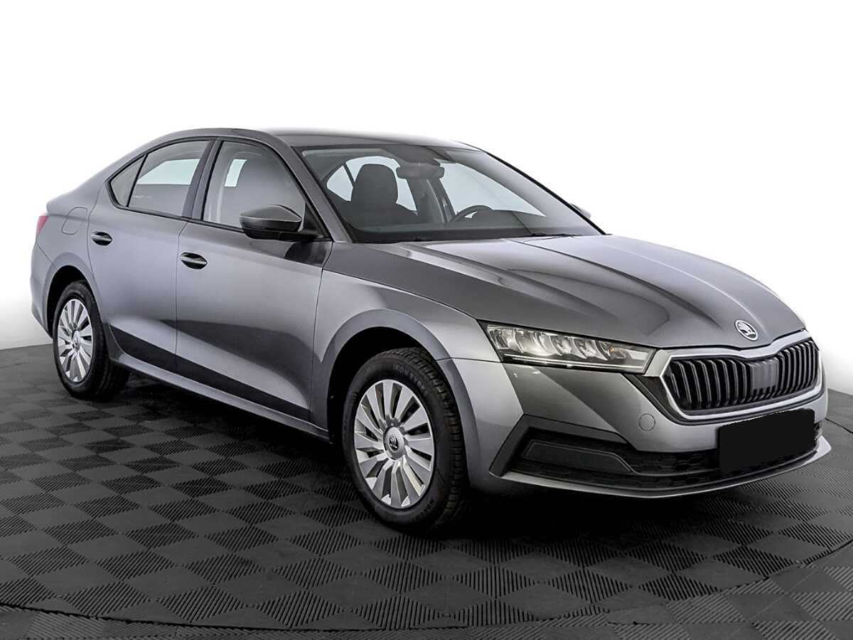 Skoda Octavia 2021 года с пробегом. Фото: #2