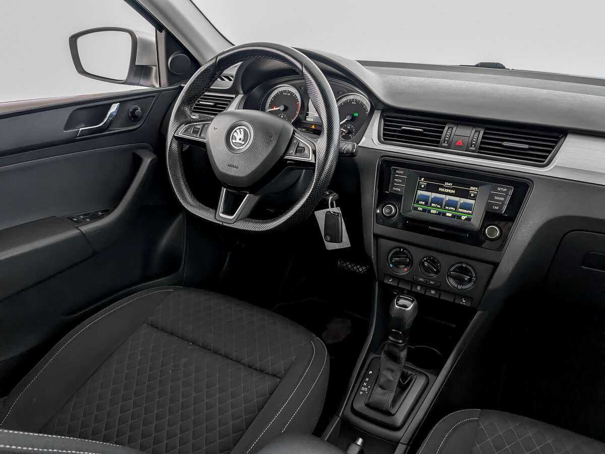 Skoda Rapid 2016 года с пробегом. Фото: #20