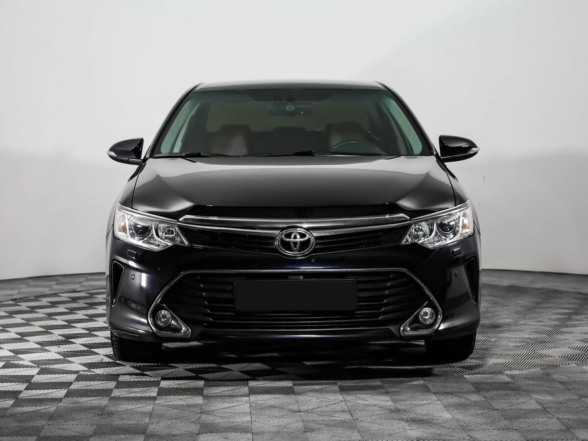 Toyota Camry 2016 года с пробегом. Фото: #1