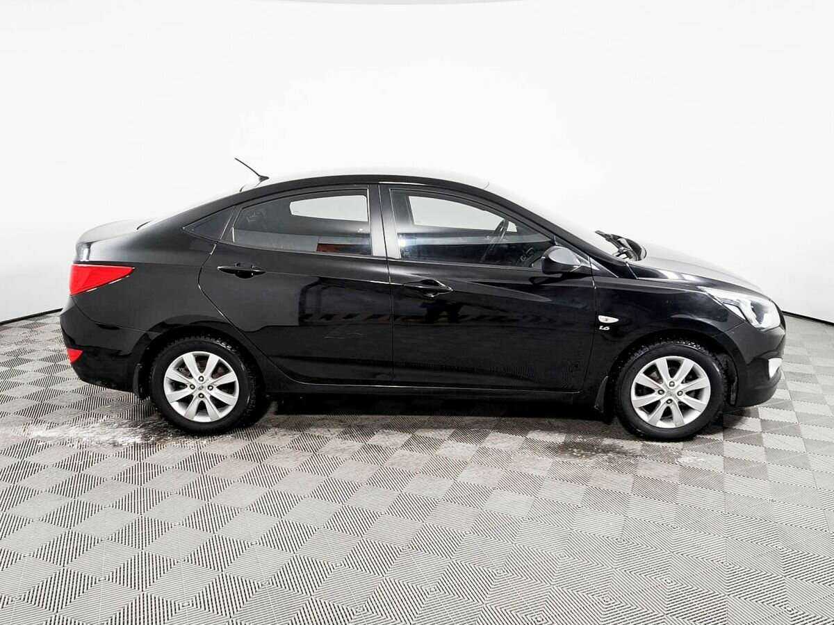 Hyundai Solaris 2015 года с пробегом. Фото: #3