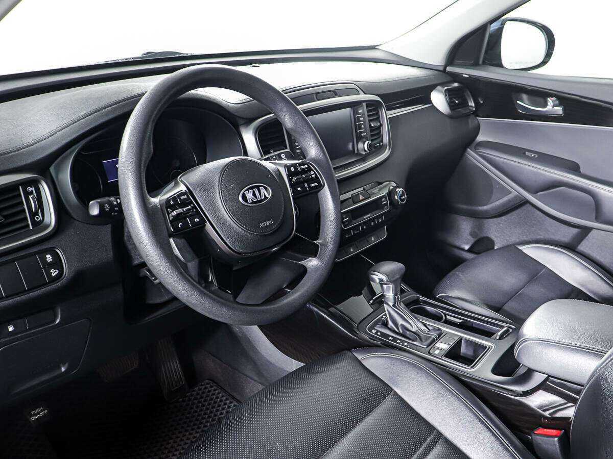 Kia Sorento 2018 года с пробегом. Фото: #12
