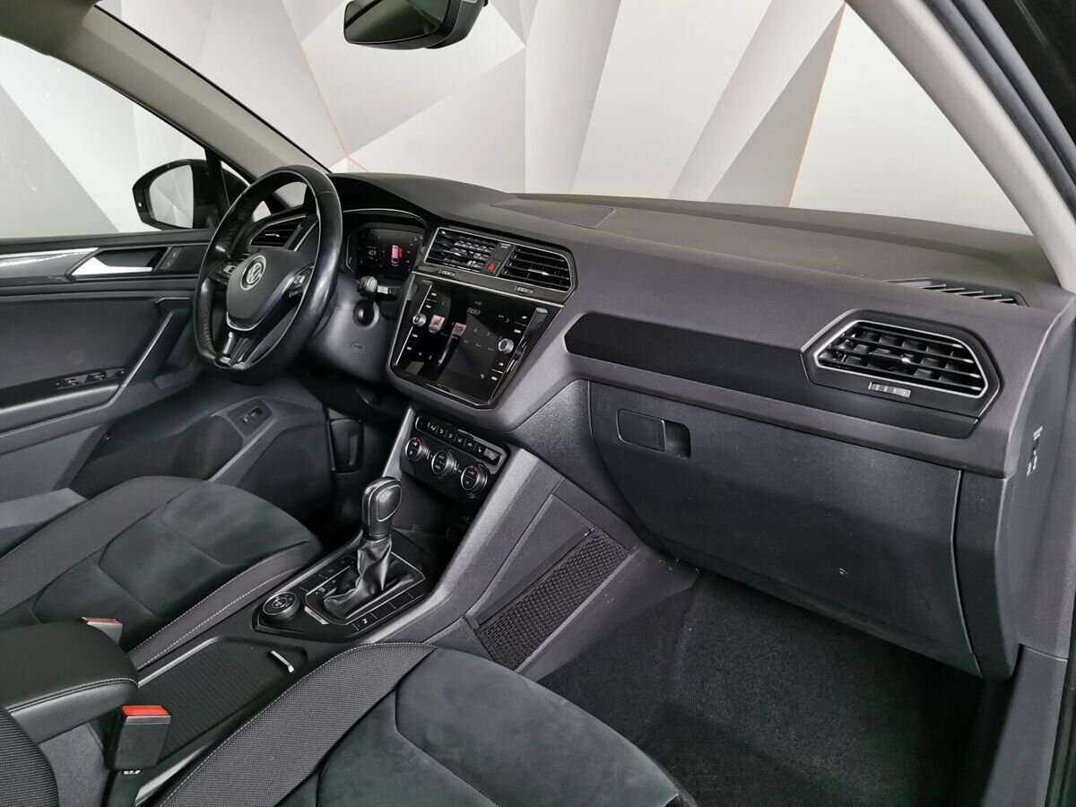 Volkswagen Tiguan 2019 года с пробегом. Фото: #8