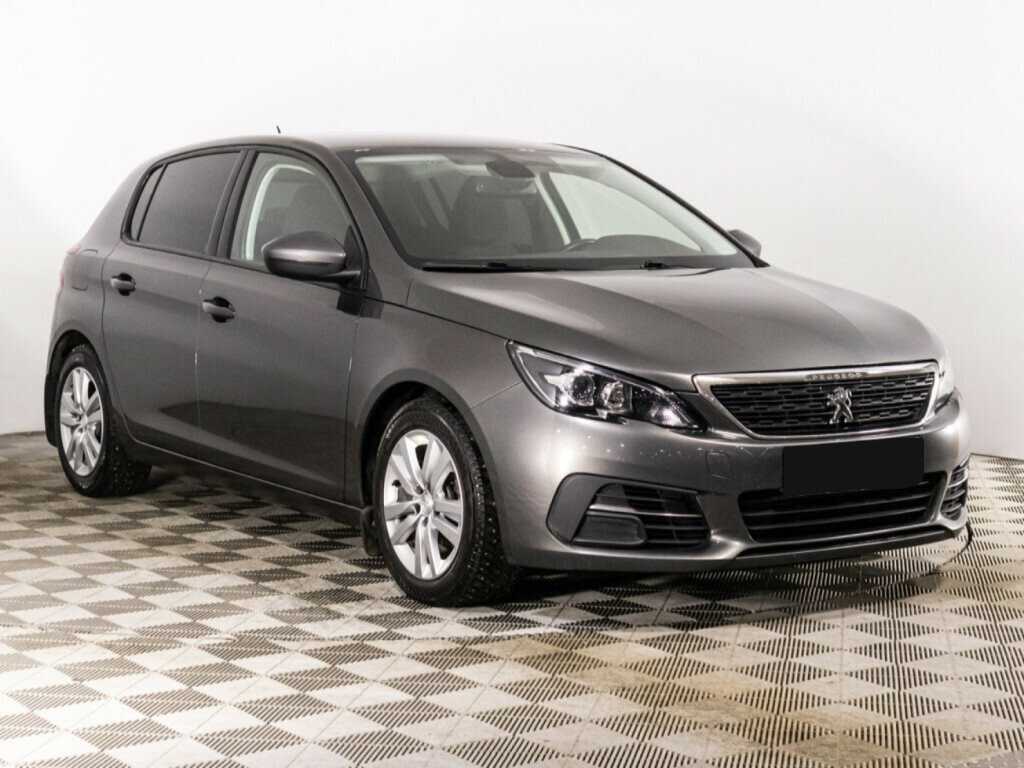 Peugeot 308 2018 года с пробегом. Фото: #2