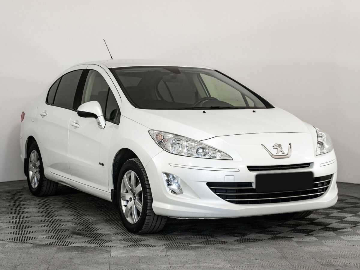 Peugeot 408 2016 года с пробегом. Фото: #2