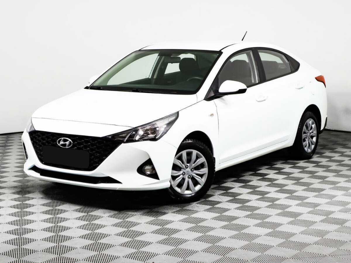 Hyundai Solaris 2020 года с пробегом. Посмотреть фото