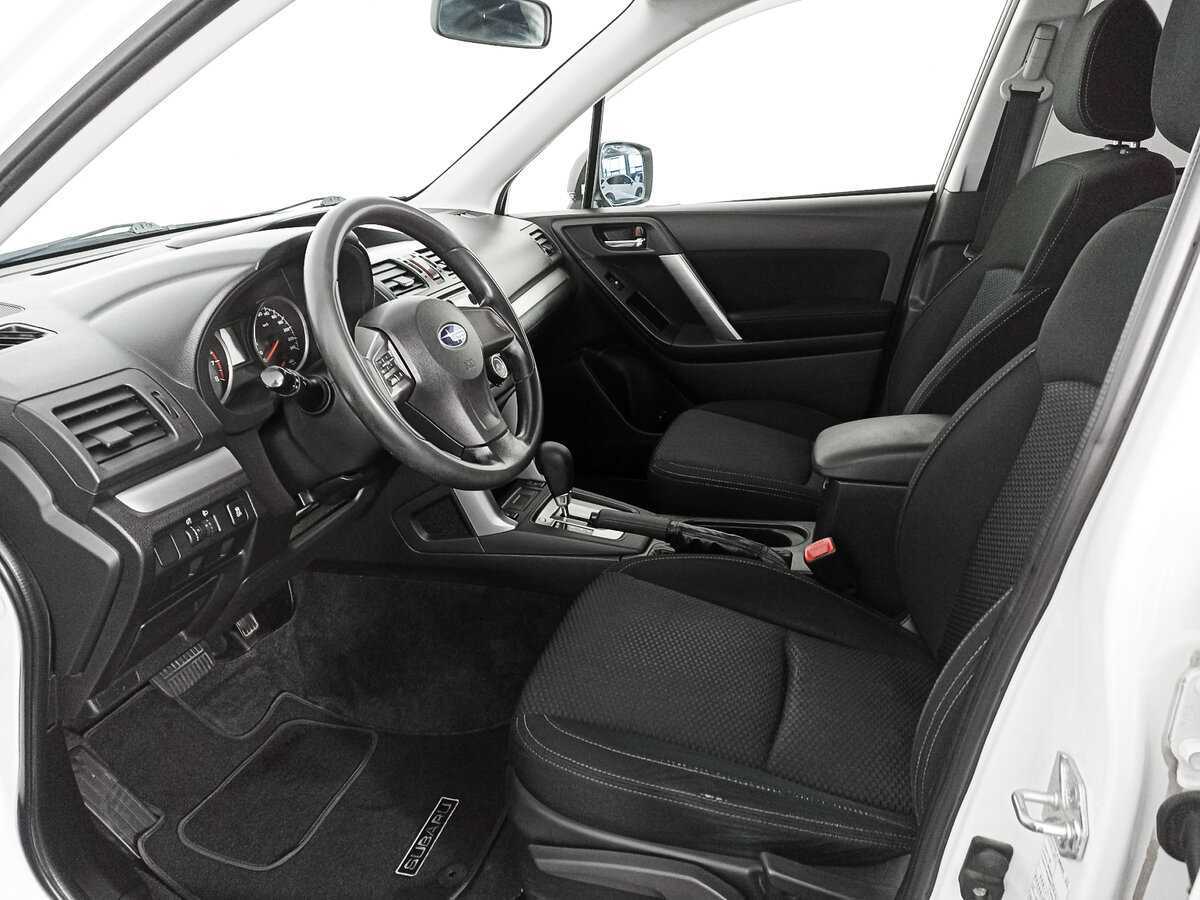 Subaru Forester 2013 года с пробегом. Фото: #13