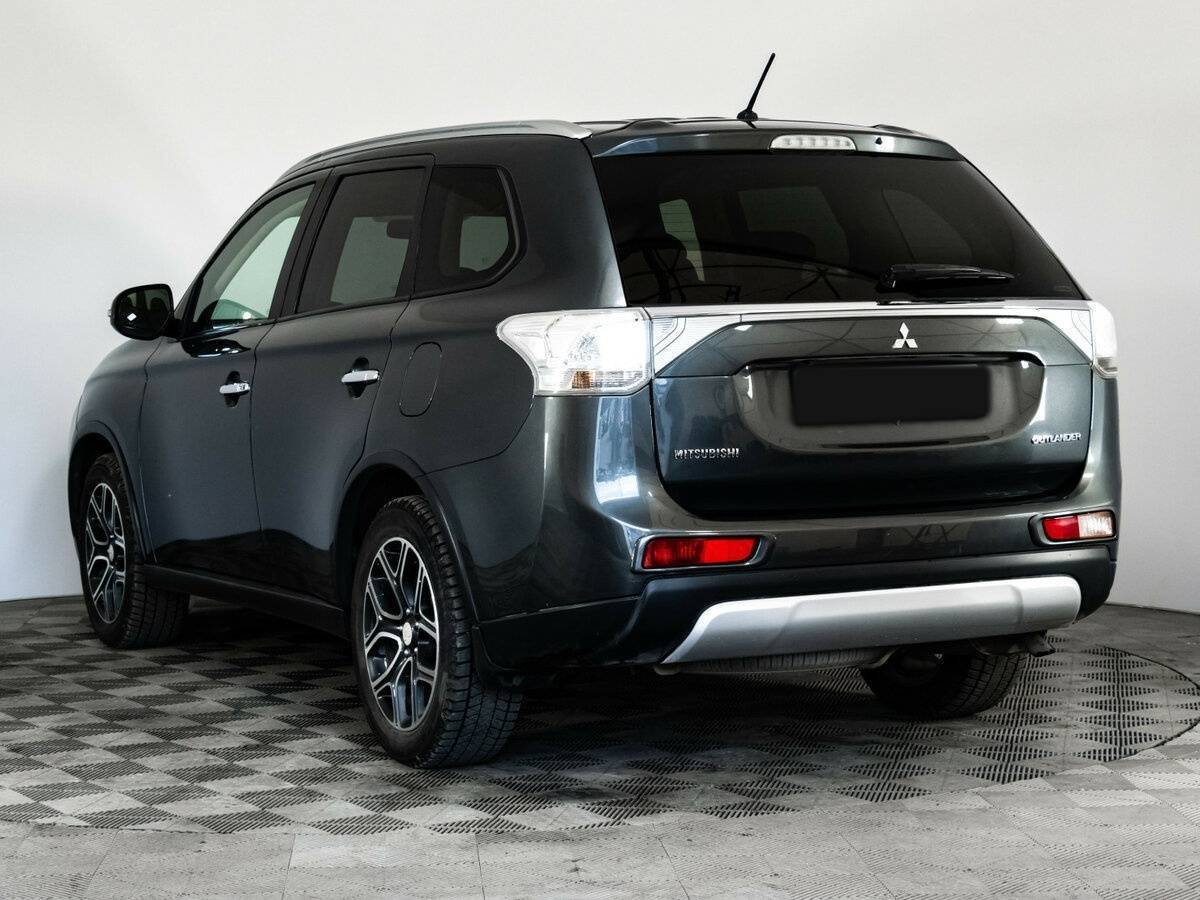 Mitsubishi Outlander 2014 года с пробегом. Фото: #5