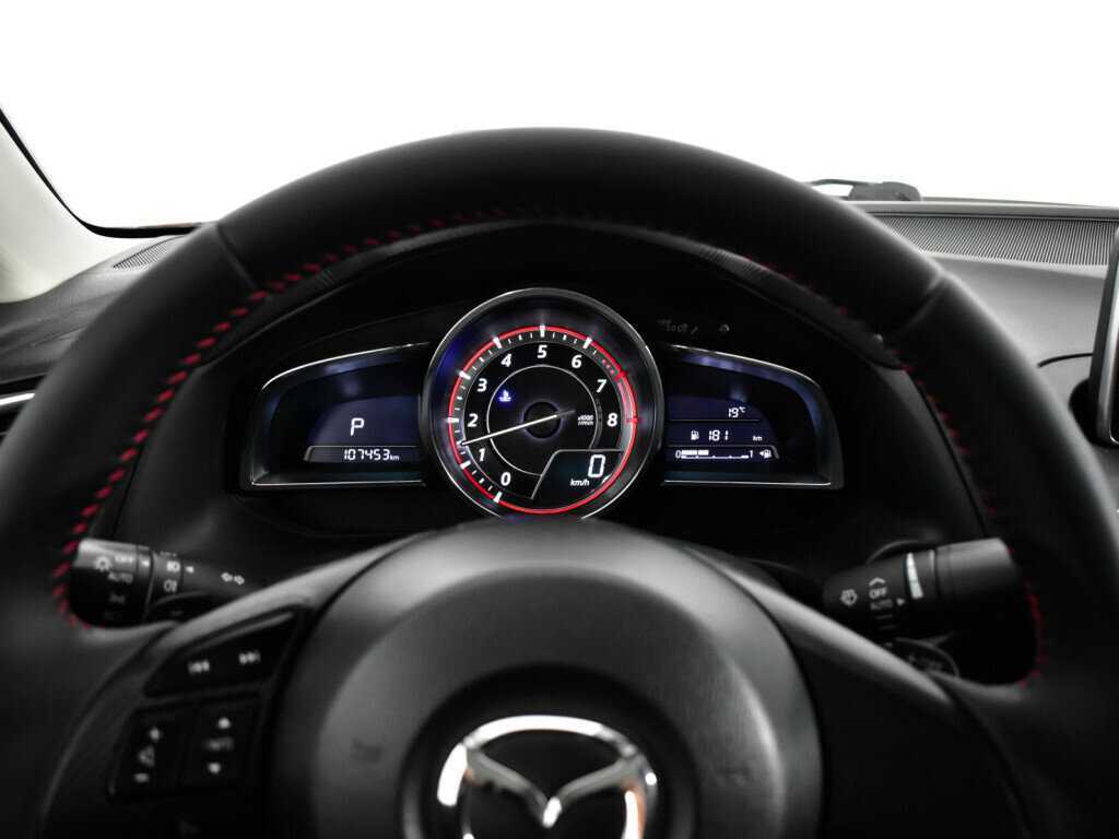 Mazda 3 2014 года с пробегом. Фото: #10