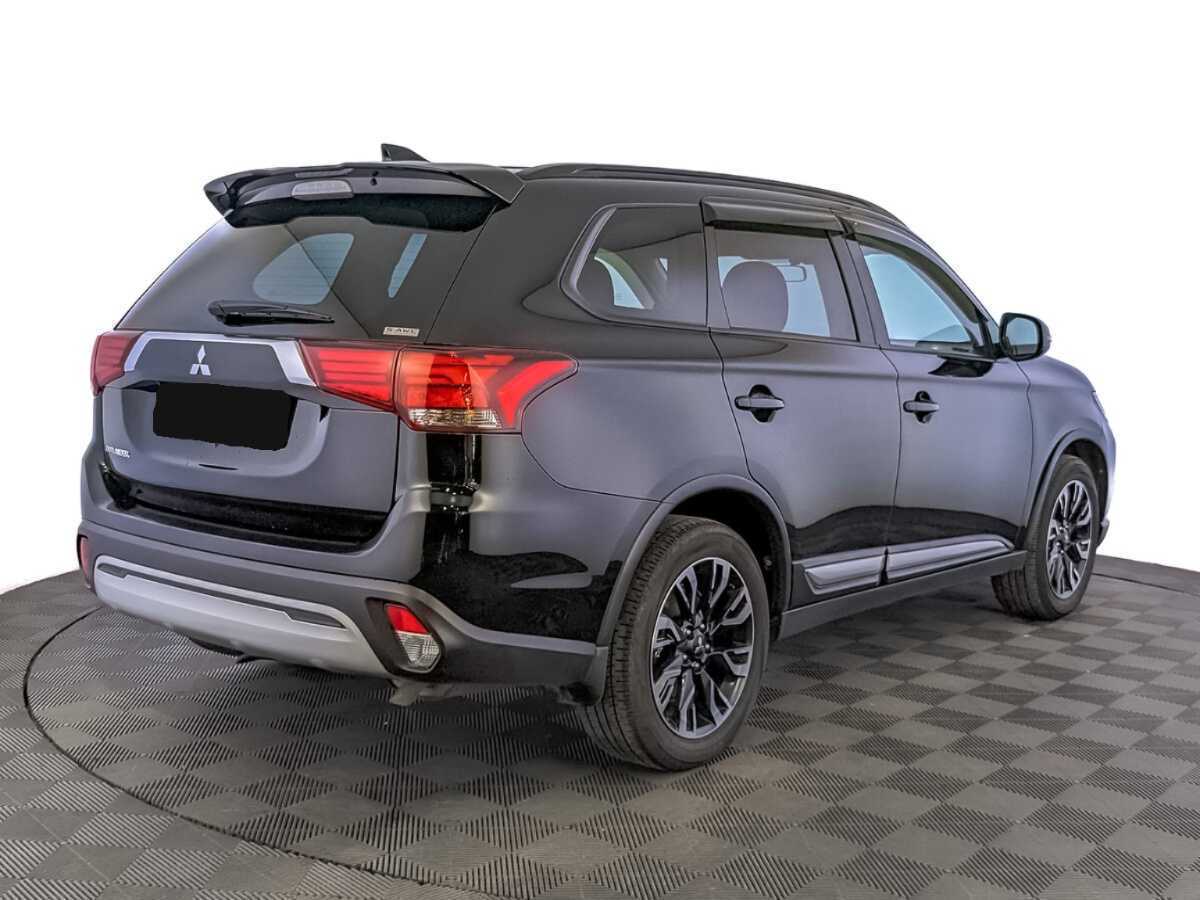 Mitsubishi Outlander 2022 года с пробегом. Фото: #4