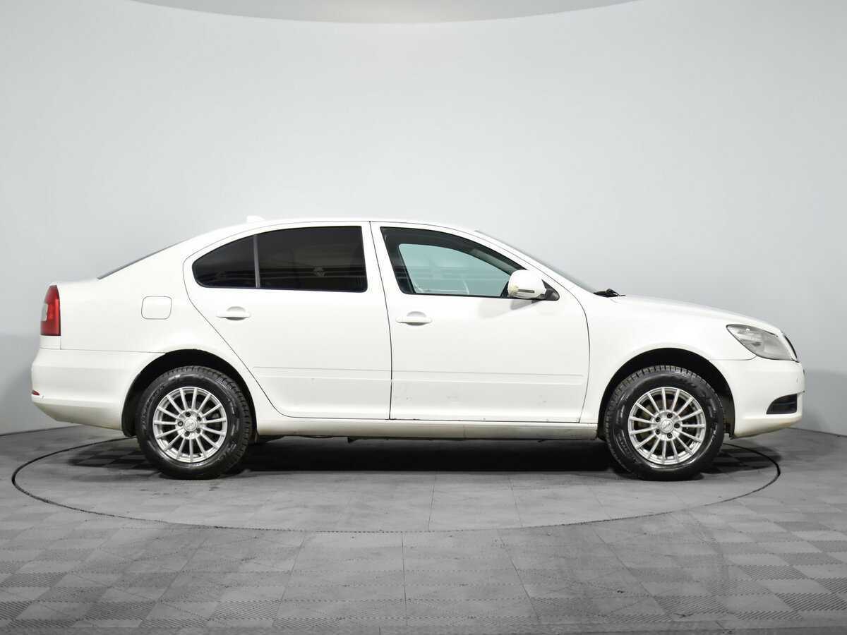 Skoda Octavia 2012 года с пробегом. Фото: #3