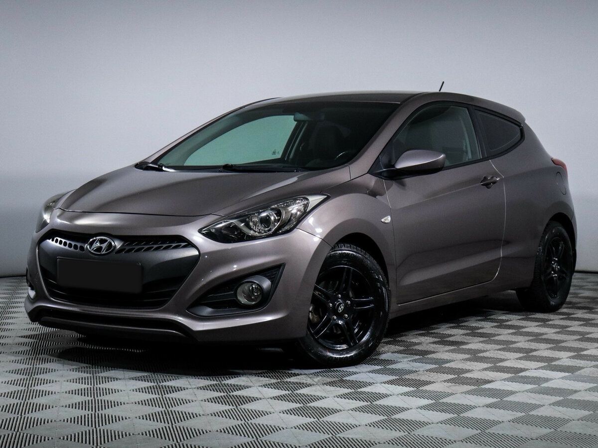 Hyundai i30 2014 года с пробегом. Фото: #0
