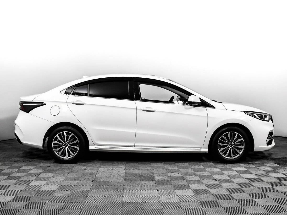 OMODA S5 2023 года с пробегом. Фото: #3