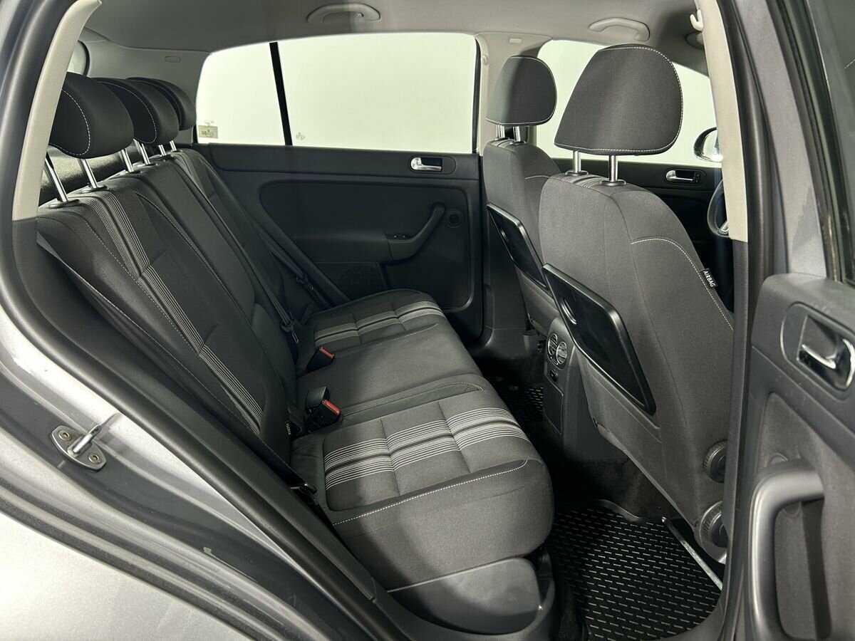 Volkswagen Golf Plus 2012 года с пробегом. Фото: #14