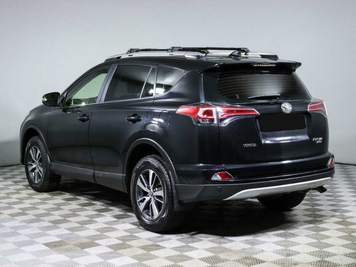 Toyota RAV4 2015 года с пробегом. Фото: #5