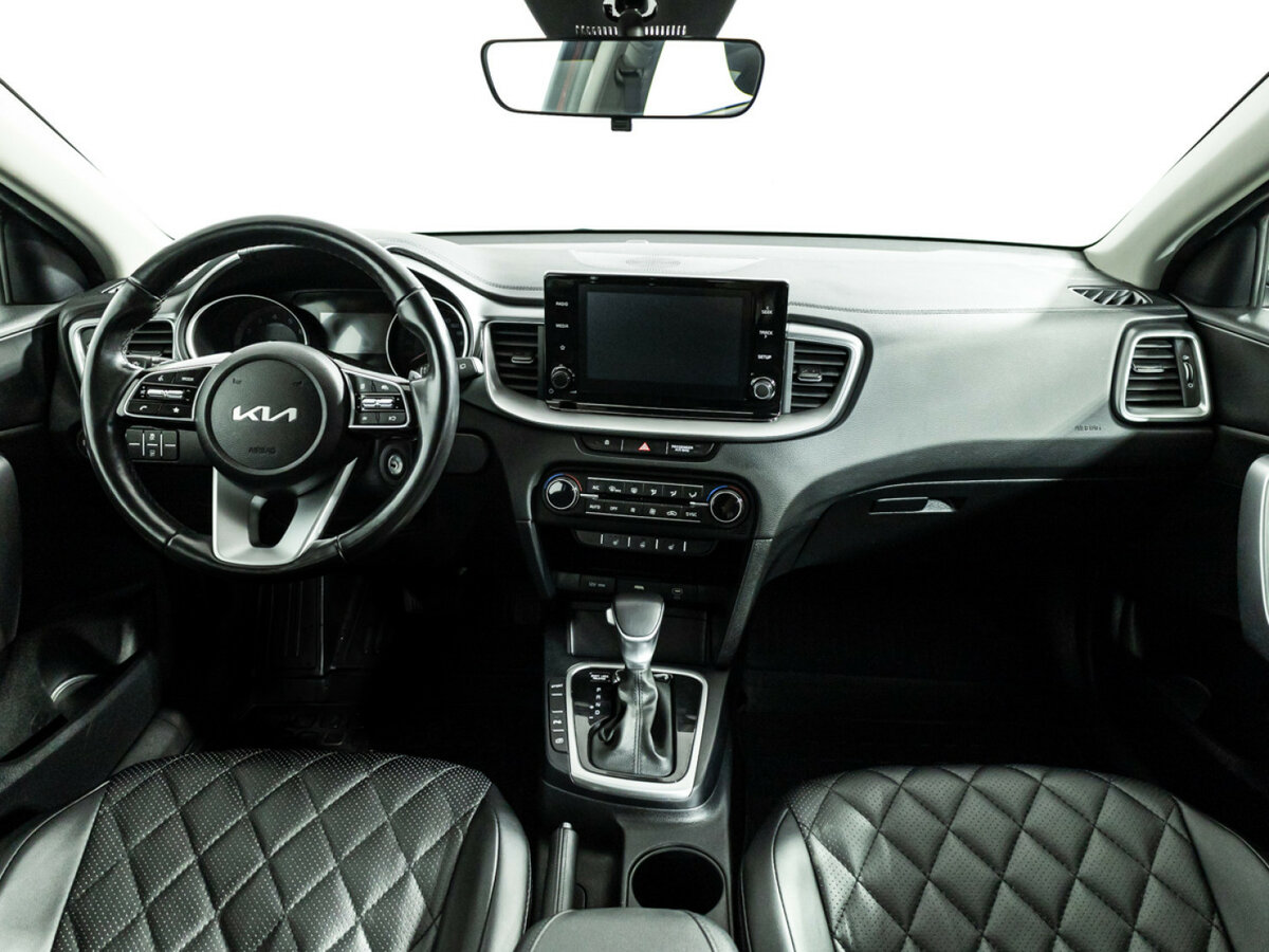 Kia Ceed 2022 года с пробегом. Фото: #12