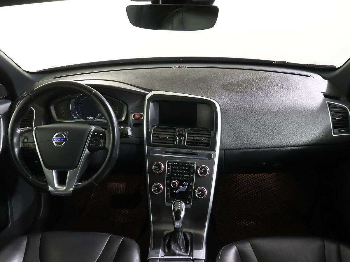 Volvo XC60 2015 года с пробегом. Фото: #10