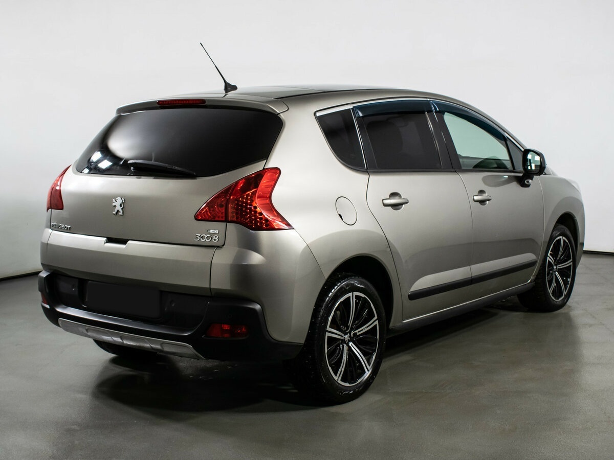 Peugeot 3008 2012 года с пробегом. Фото: #4