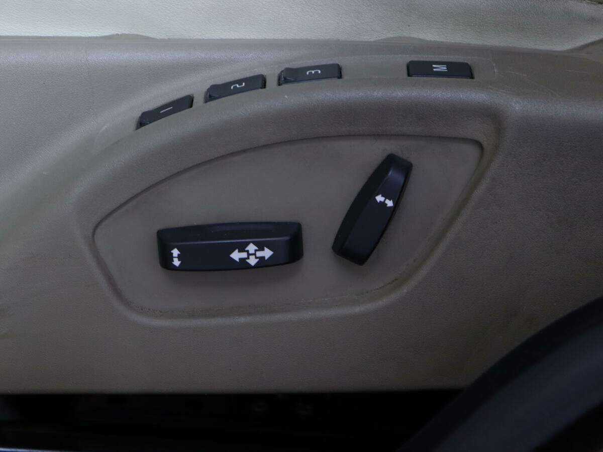 Volvo XC70 2012 года с пробегом. Фото: #13