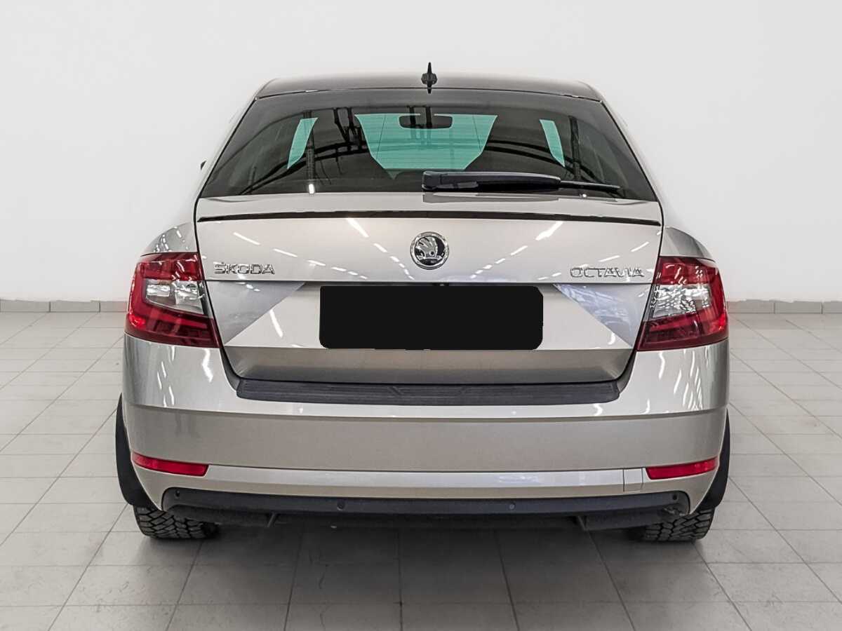 Skoda Octavia 2019 года с пробегом. Фото: #5