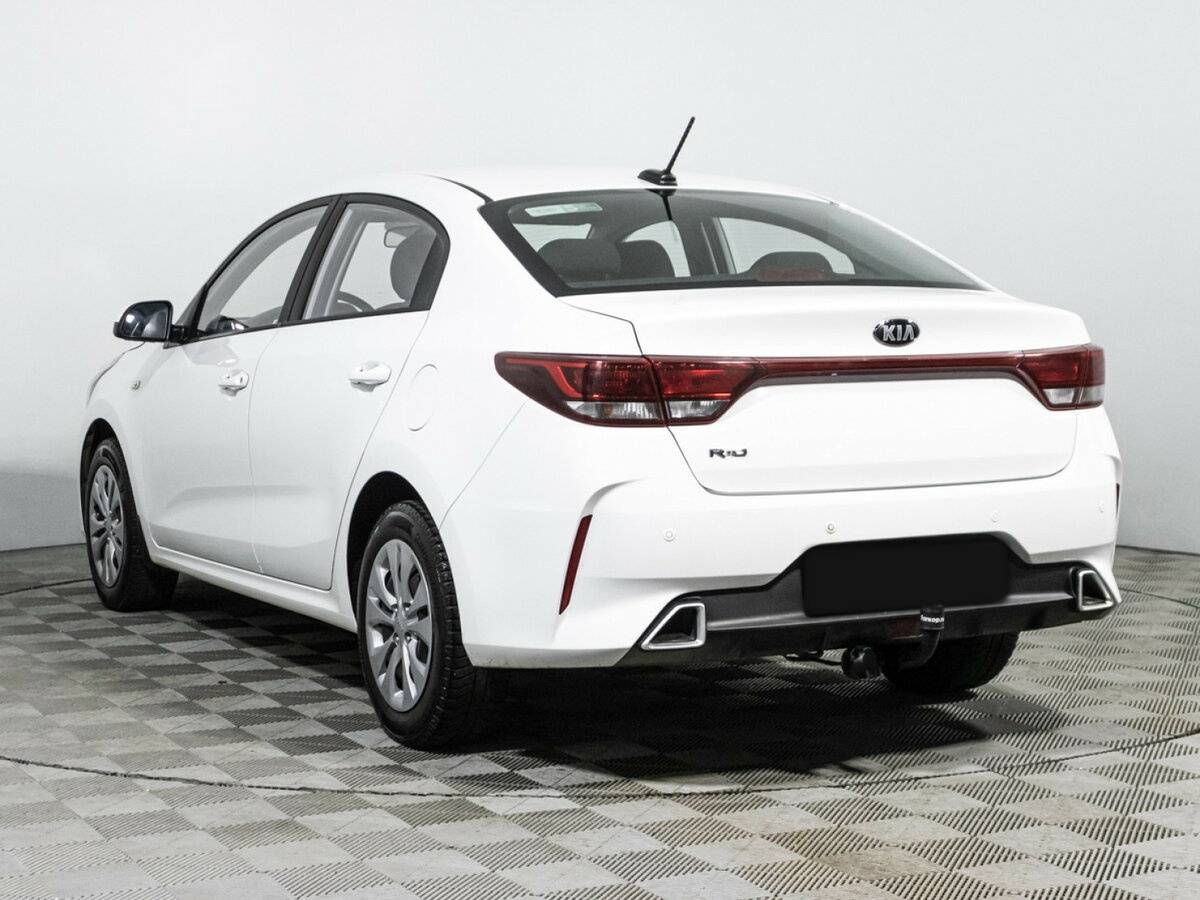 Kia Rio 2021 года с пробегом. Фото: #6