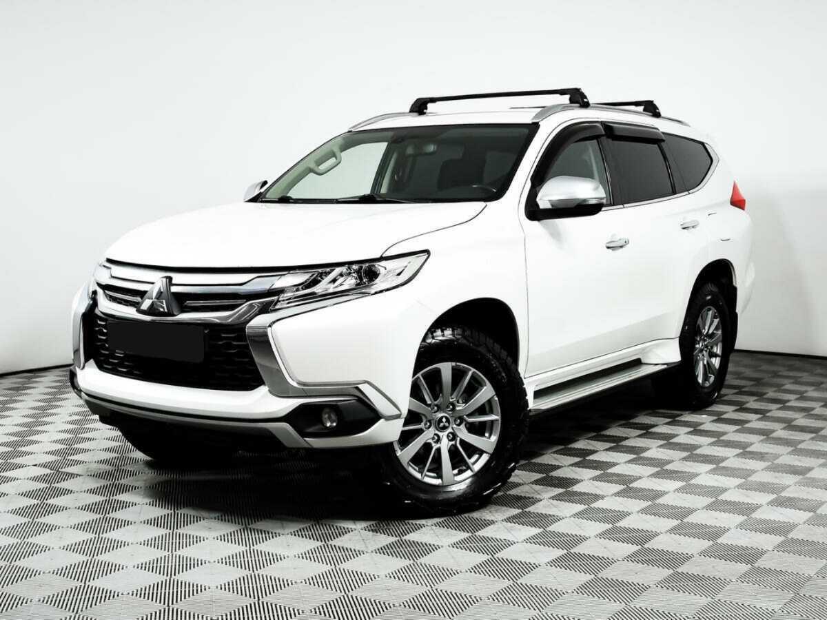 Mitsubishi Pajero Sport 2019 года с пробегом. Посмотреть фото