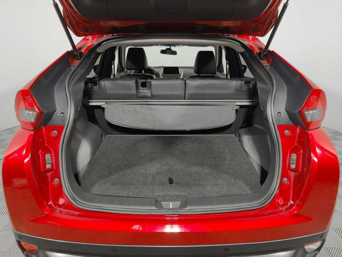 Mitsubishi Eclipse Cross 2018 года с пробегом. Фото: #15