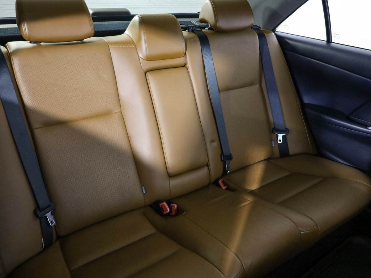 Toyota Camry 2017 года с пробегом. Фото: #27