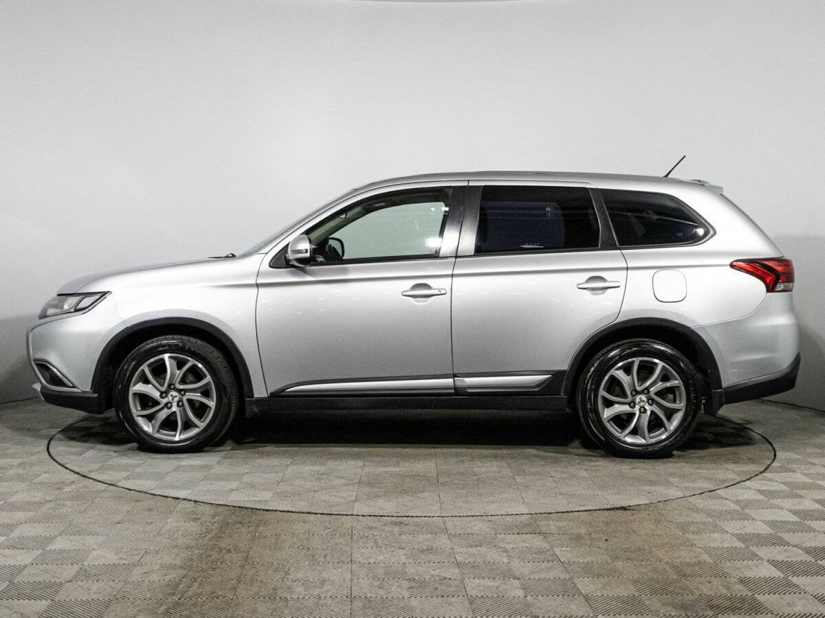 Mitsubishi Outlander 2016 года с пробегом. Фото: #7