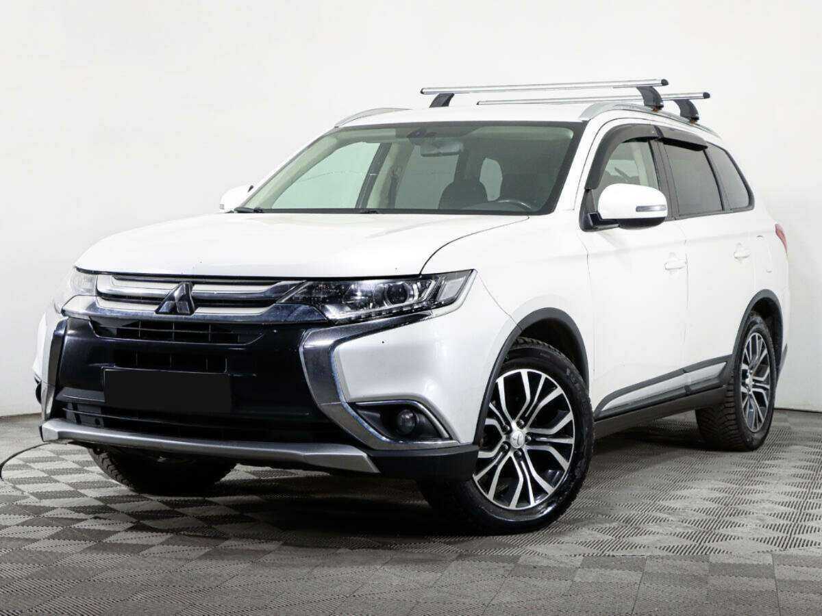 Mitsubishi Outlander 2018 года с пробегом. Фото: #0