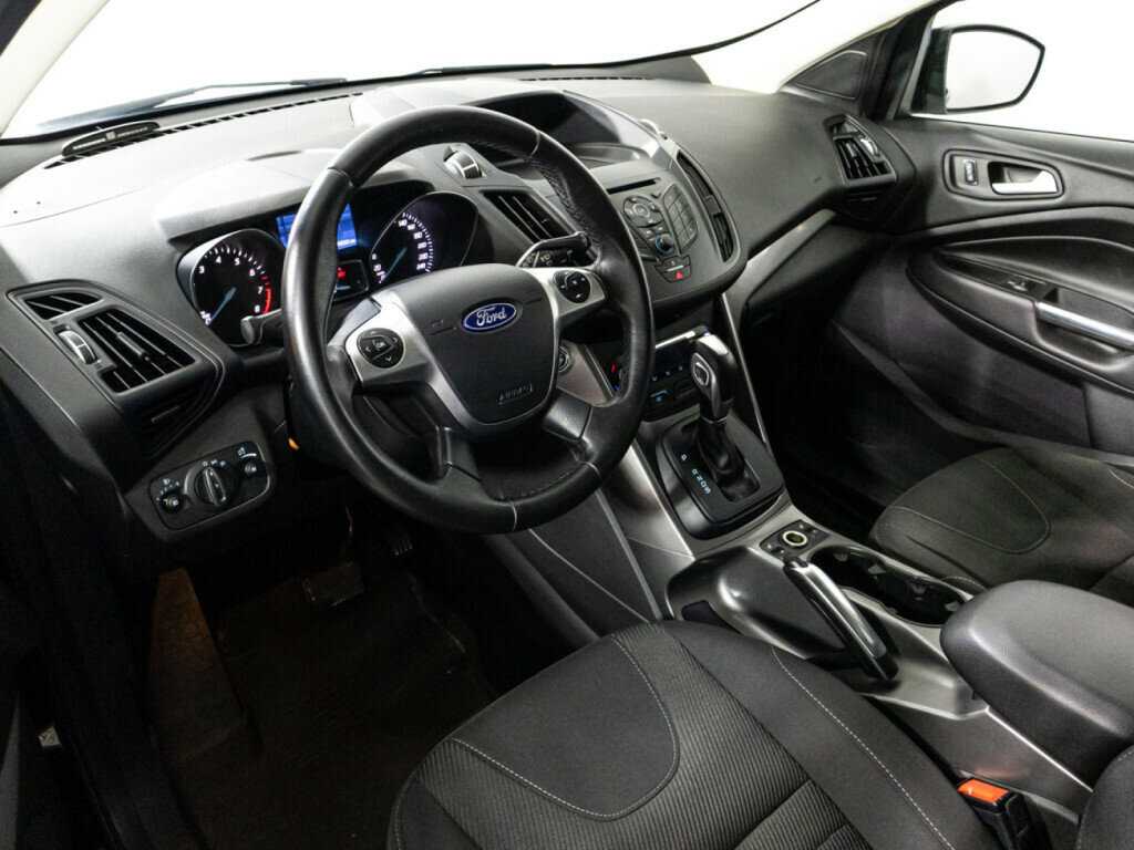 Ford Kuga 2016 года с пробегом. Фото: #10