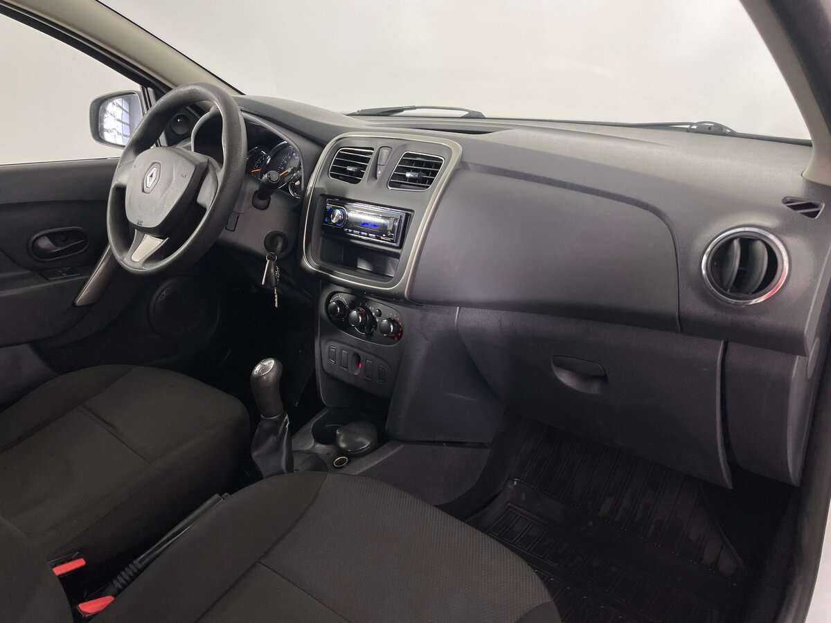 Renault Logan 2014 года с пробегом. Фото: #11
