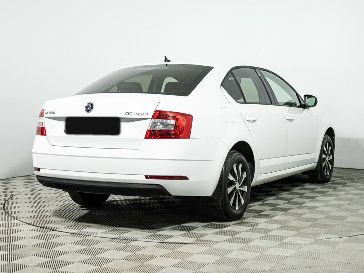 Skoda Octavia 2018 года с пробегом. Фото: #3