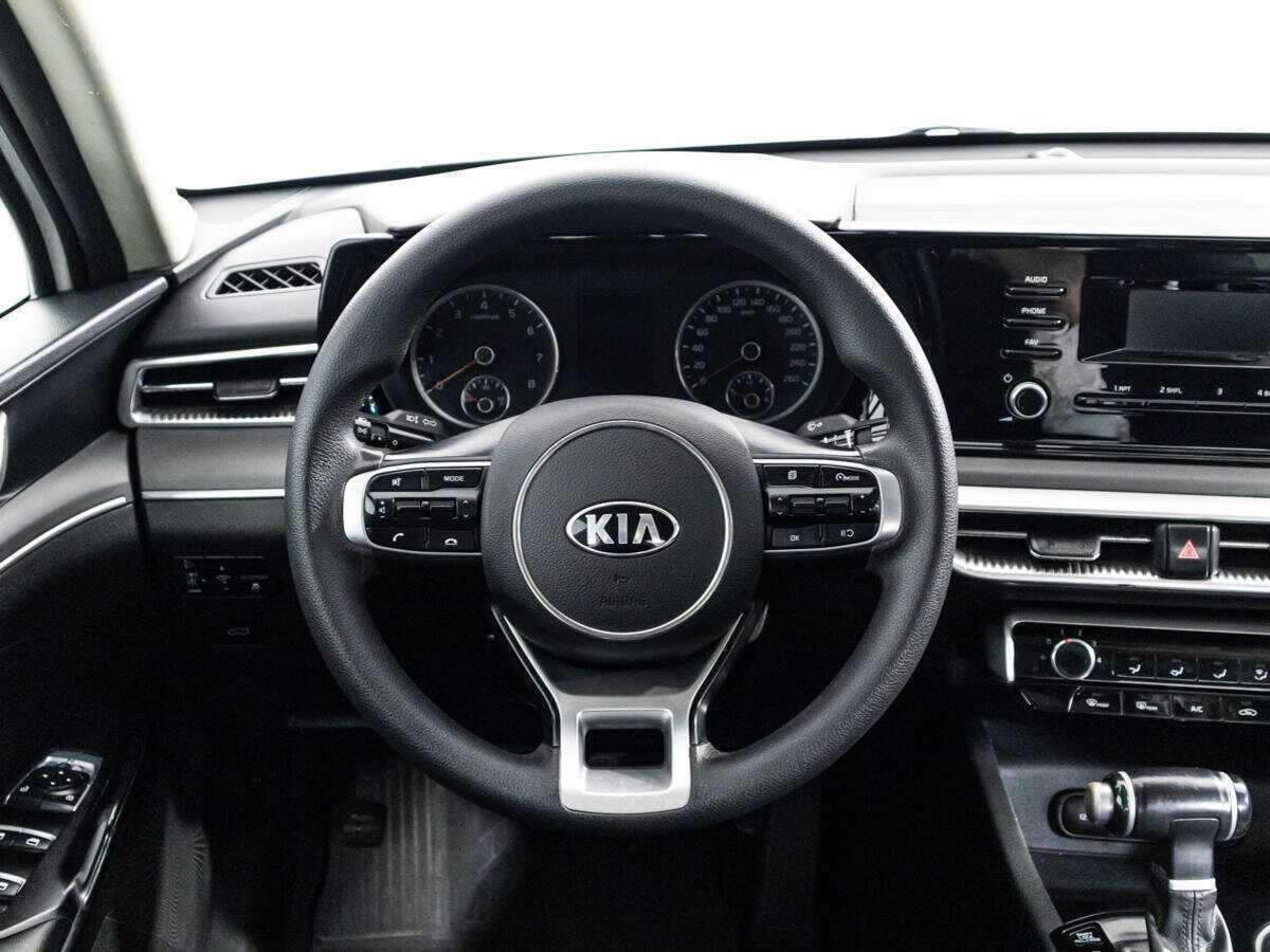 Kia K5 2020 года с пробегом. Фото: #19