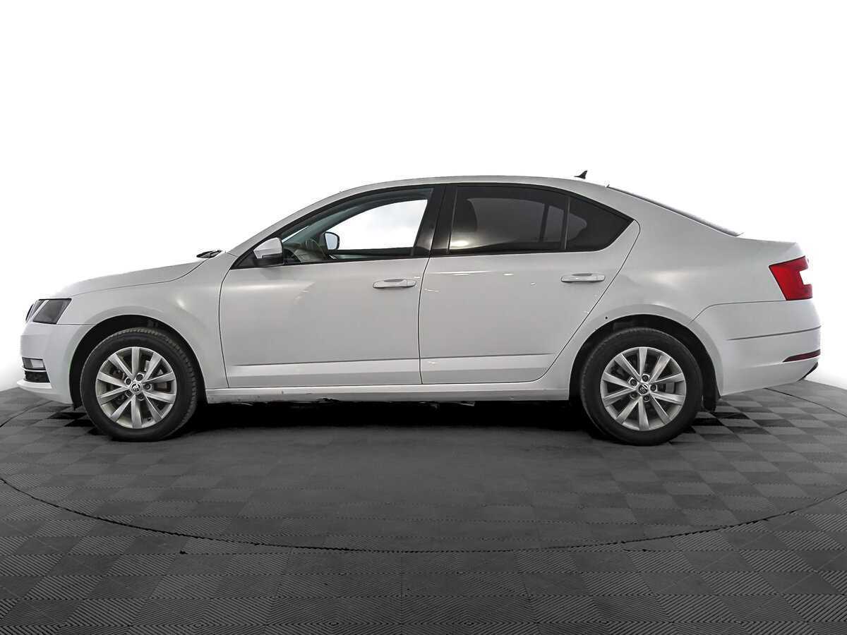 Skoda Octavia 2018 года с пробегом. Фото: #7
