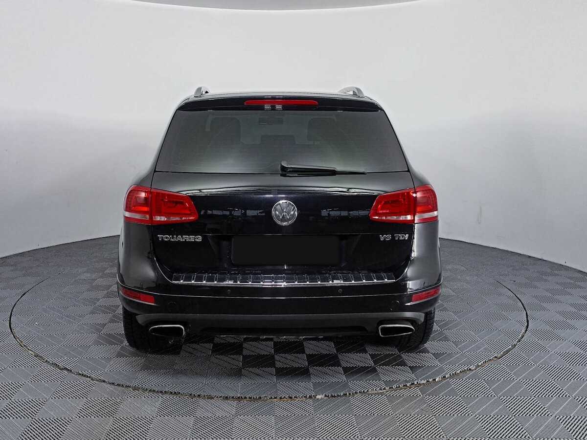 Volkswagen Touareg 2013 года с пробегом. Фото: #4