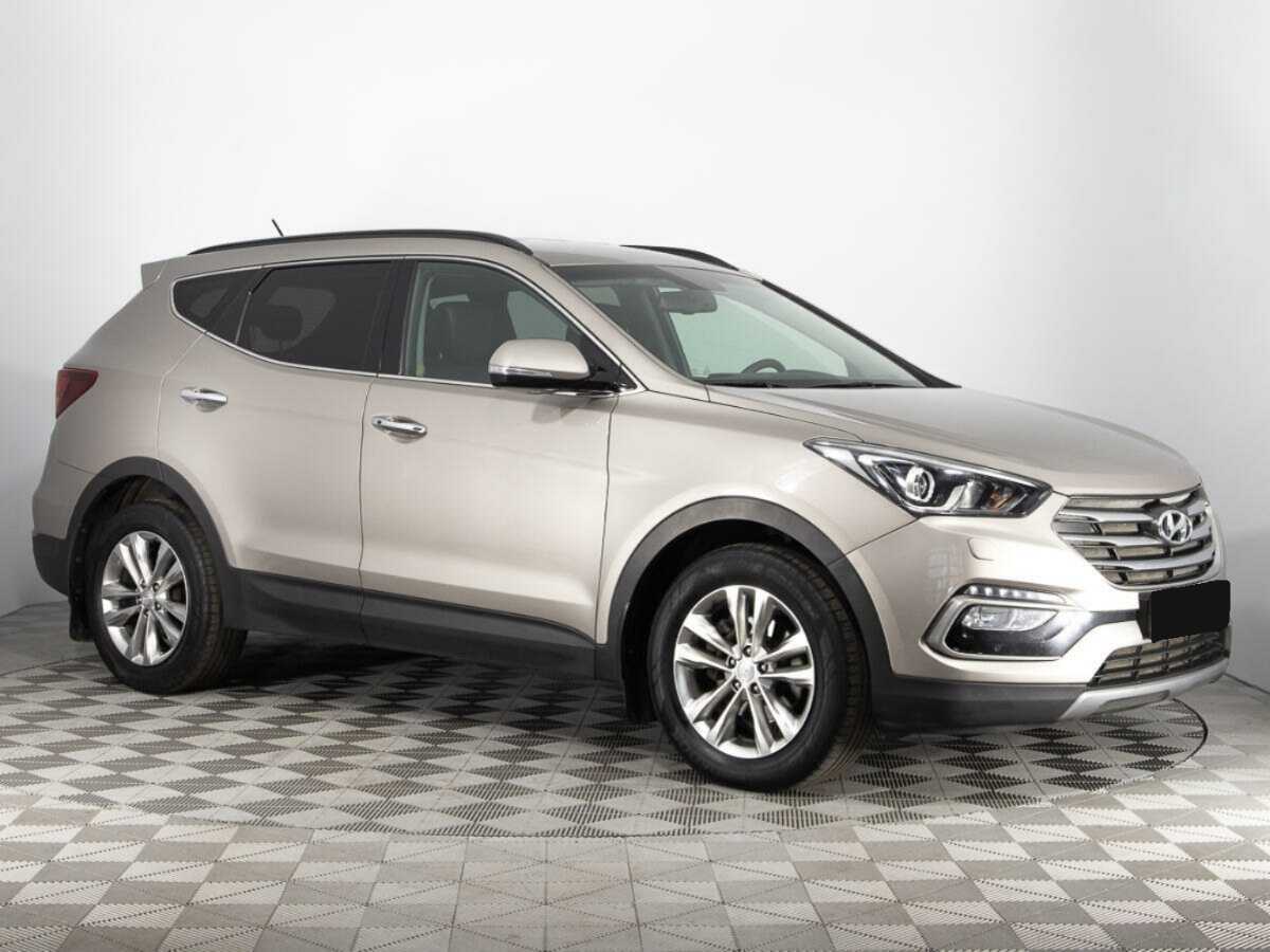 Hyundai Santa Fe 2016 года с пробегом. Фото: #2