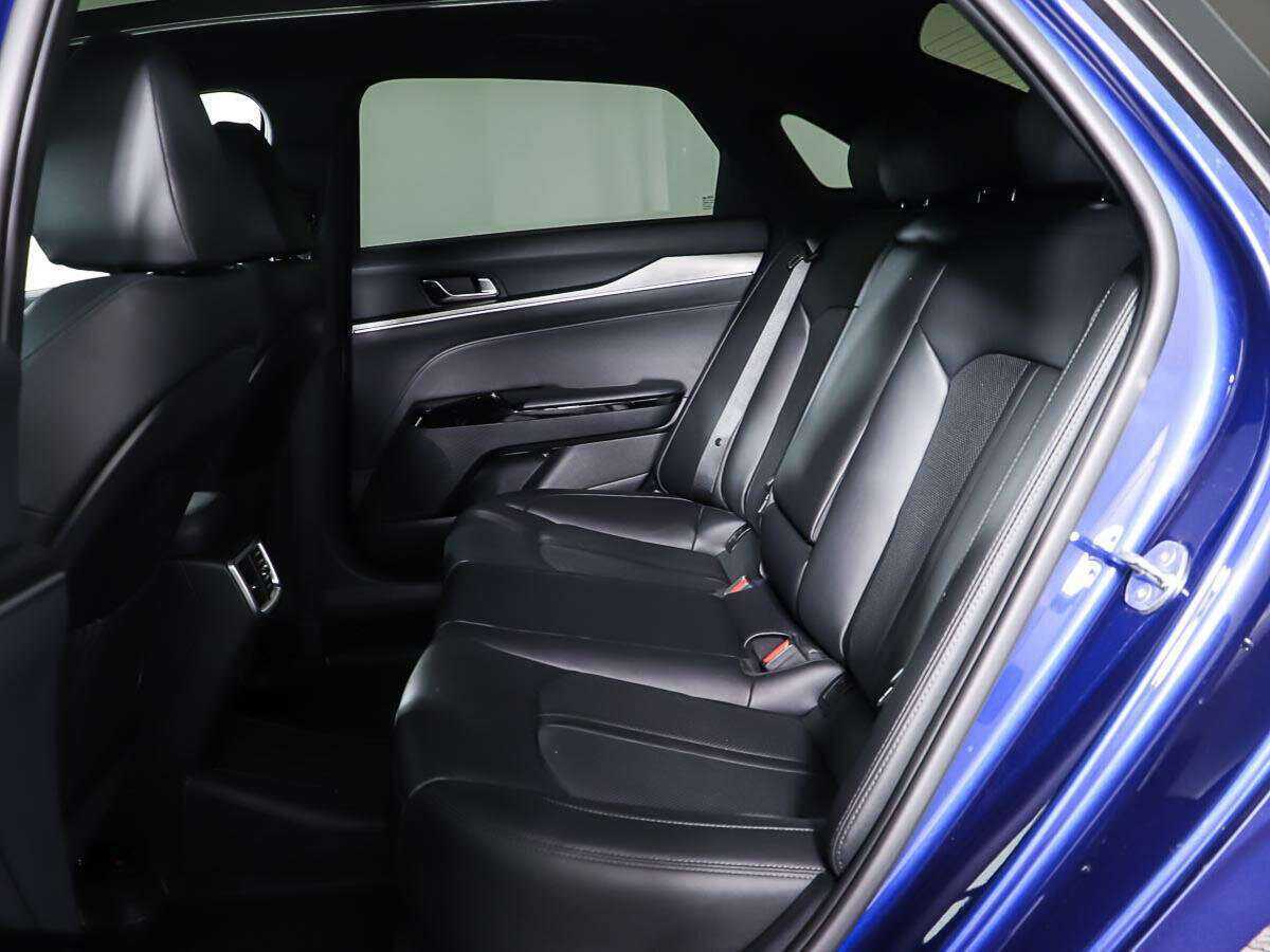 Kia K5 2020 года с пробегом. Фото: #9