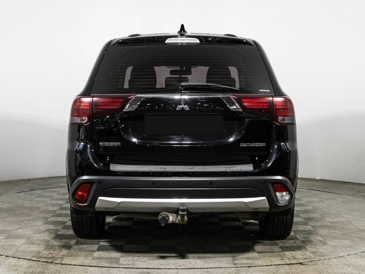 Mitsubishi Outlander 2017 года с пробегом. Фото: #5