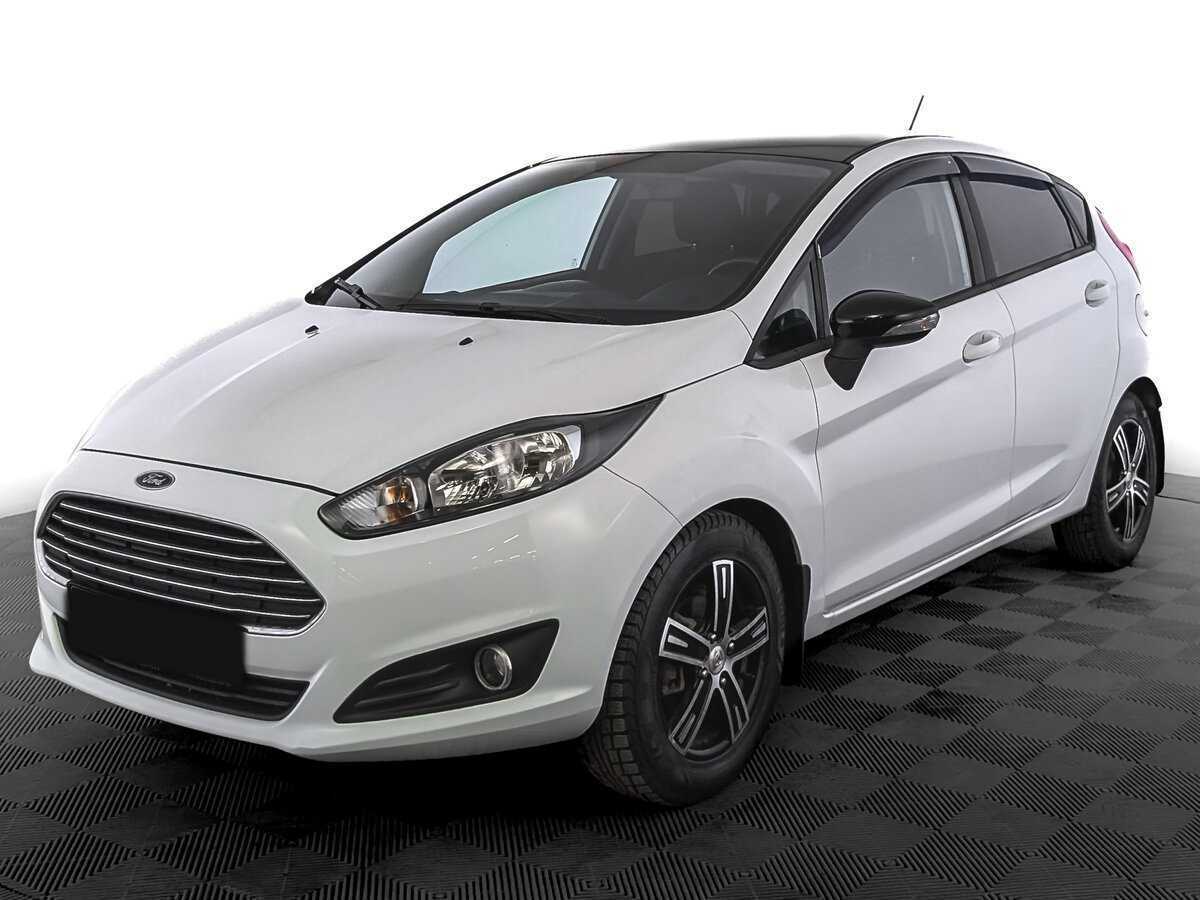 Ford Fiesta 2017 года с пробегом. Посмотреть фото