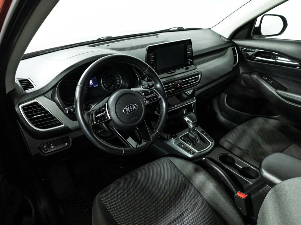 Kia Seltos 2020 года с пробегом. Фото: #10