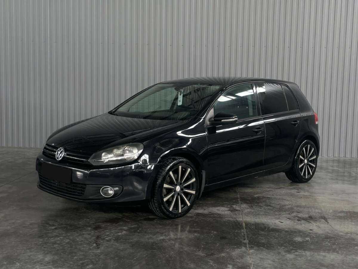 Volkswagen Golf 2012 года с пробегом. Посмотреть фото