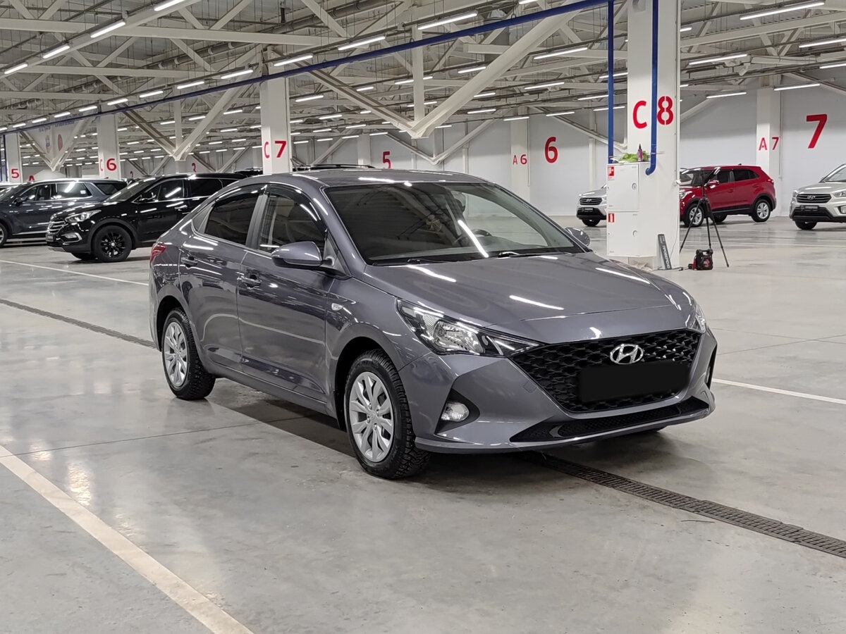 Hyundai Solaris 2021 года с пробегом. Фото: #2