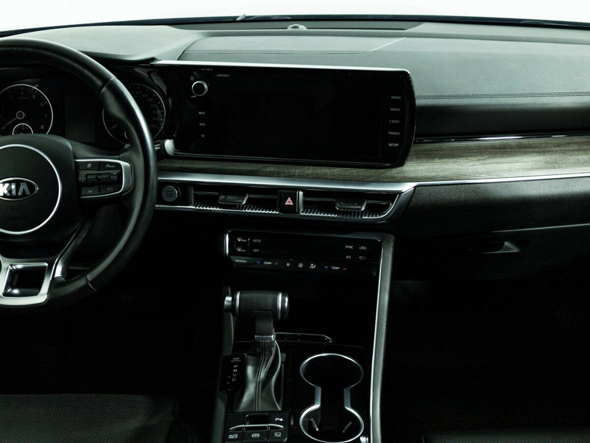 Kia K5 2021 года с пробегом. Фото: #12