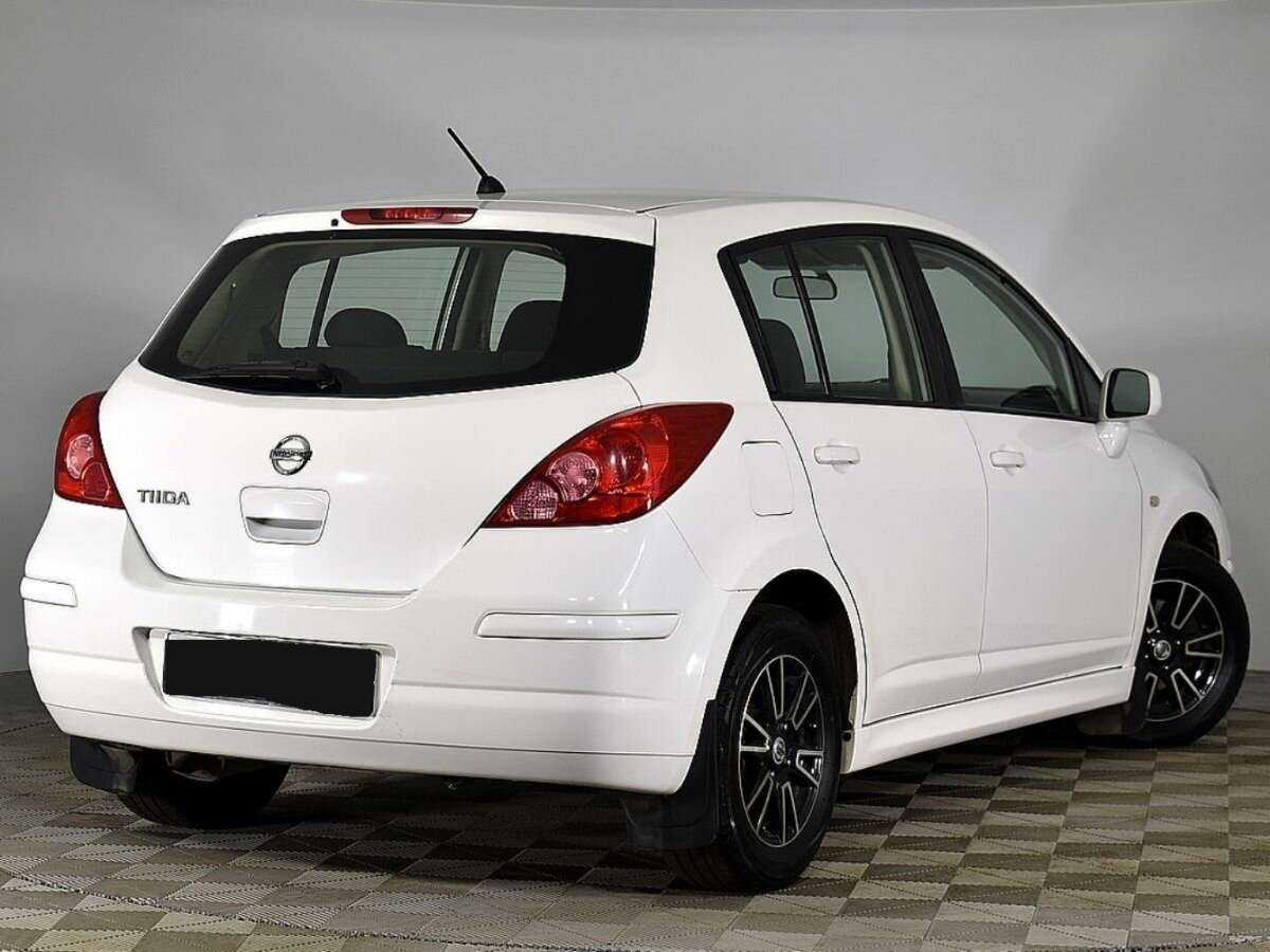 Nissan Tiida 2013 года с пробегом. Фото: #1