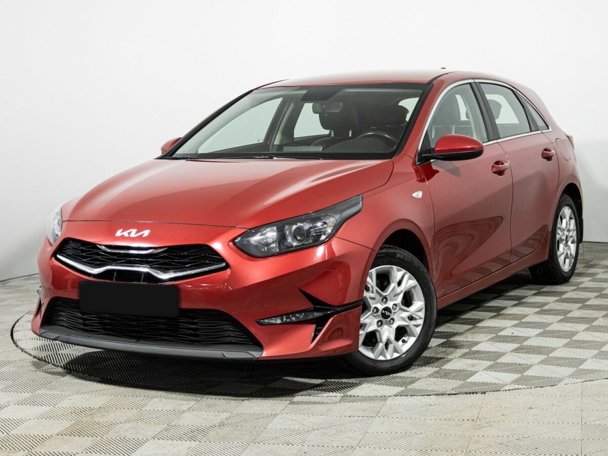 Kia Ceed 2022 года с пробегом. Посмотреть фото