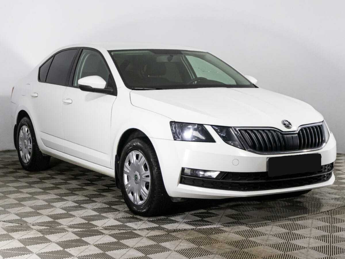 Skoda Octavia 2018 года с пробегом. Фото: #2